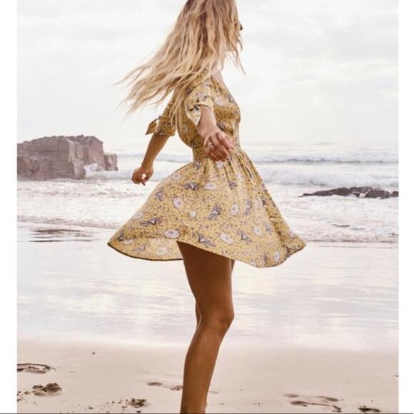 AUGUSTE X REVOLVE Valentina Boho Mini Dress in Floral Bird Yellow US Size 2 - Picture 3 of 13